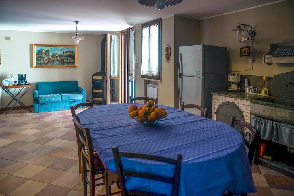 Dal Barone Vincenti Villa อิโซลา เดลเล เฟมมิเน ภายนอก รูปภาพ
