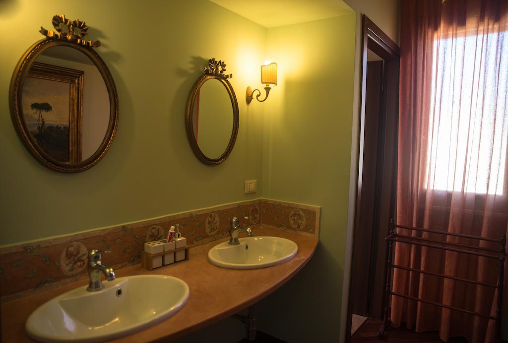 Dal Barone Vincenti Villa อิโซลา เดลเล เฟมมิเน ภายนอก รูปภาพ