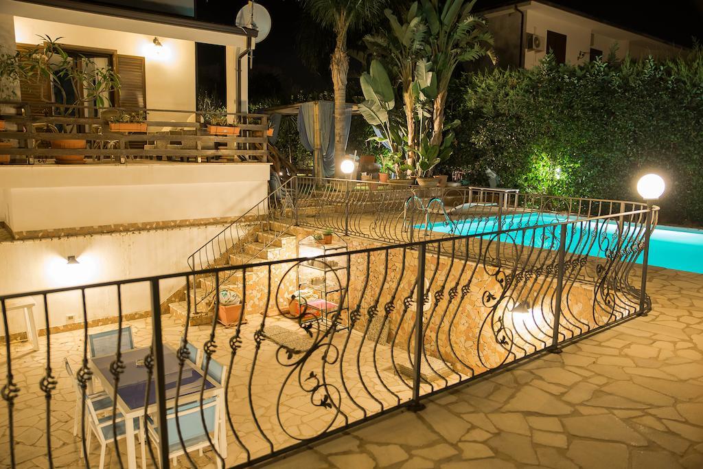 Dal Barone Vincenti Villa อิโซลา เดลเล เฟมมิเน ห้อง รูปภาพ