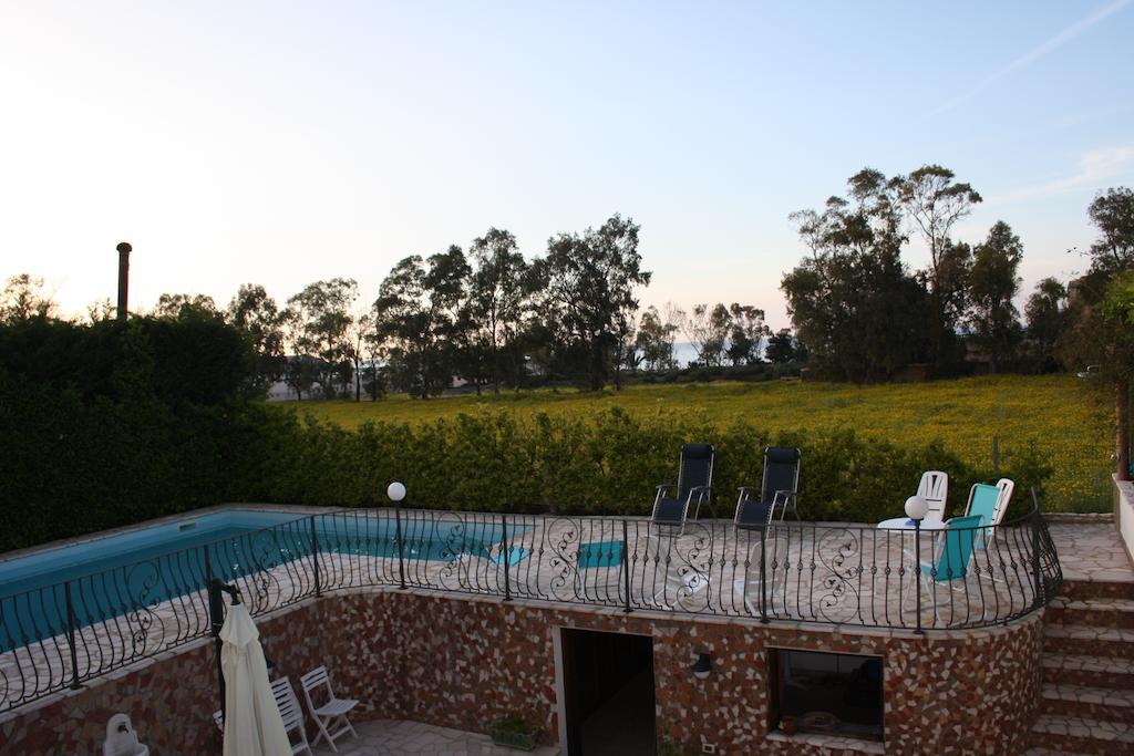 Dal Barone Vincenti Villa อิโซลา เดลเล เฟมมิเน ภายนอก รูปภาพ